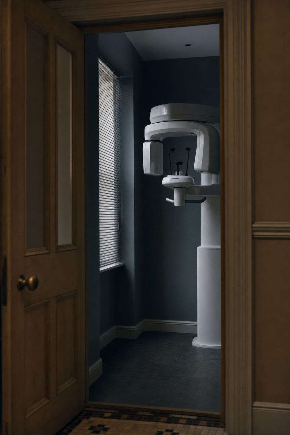 The scanner room, seen through a half-open door